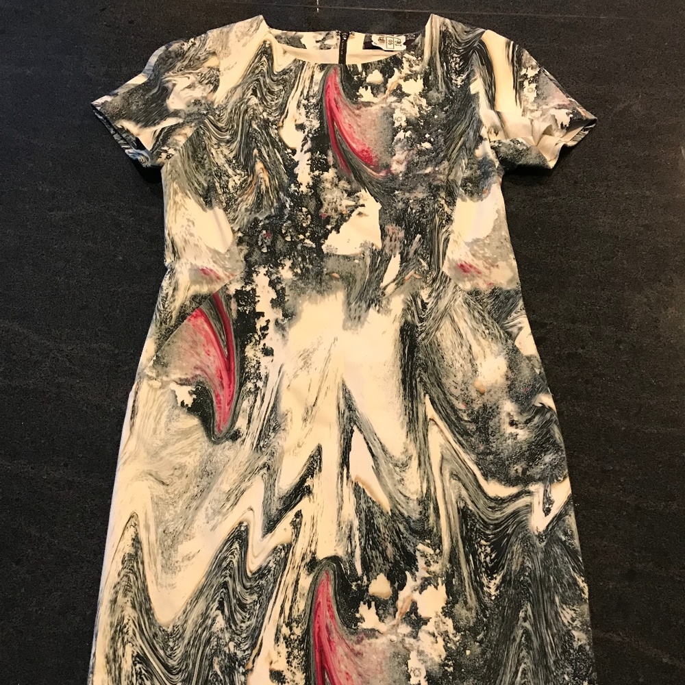 ADORABLE AND COMFORTABLE DRESS